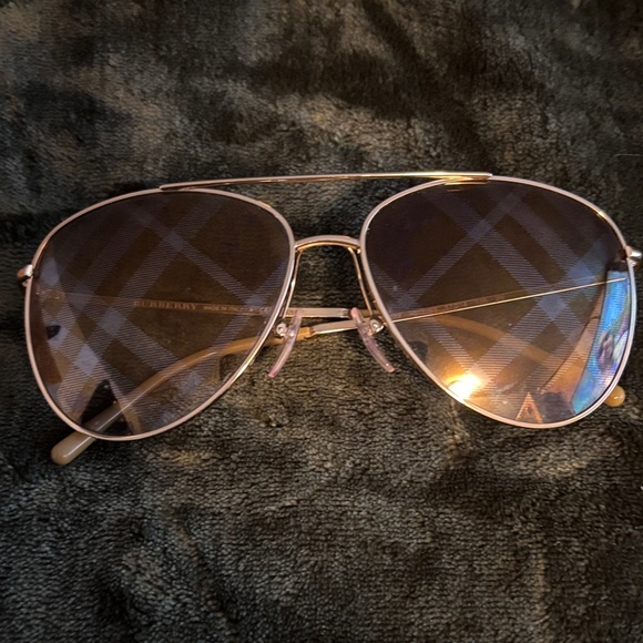 Burberry Aviator Sunglasses with Gold Frame - Picture 1 of 7